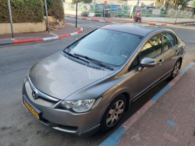 סיוויק LS אוט׳ 1.8 (140 כ״ס)