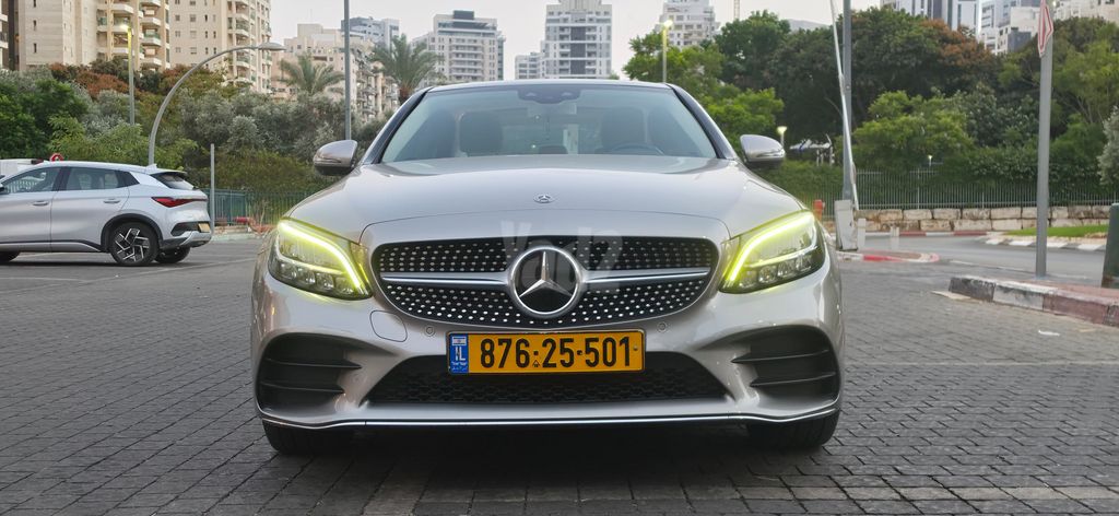 מודעת רכב מרצדס-בנץ C-class
