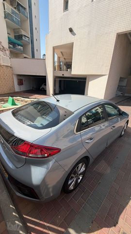 מודעת רכב יונדאי איוניק