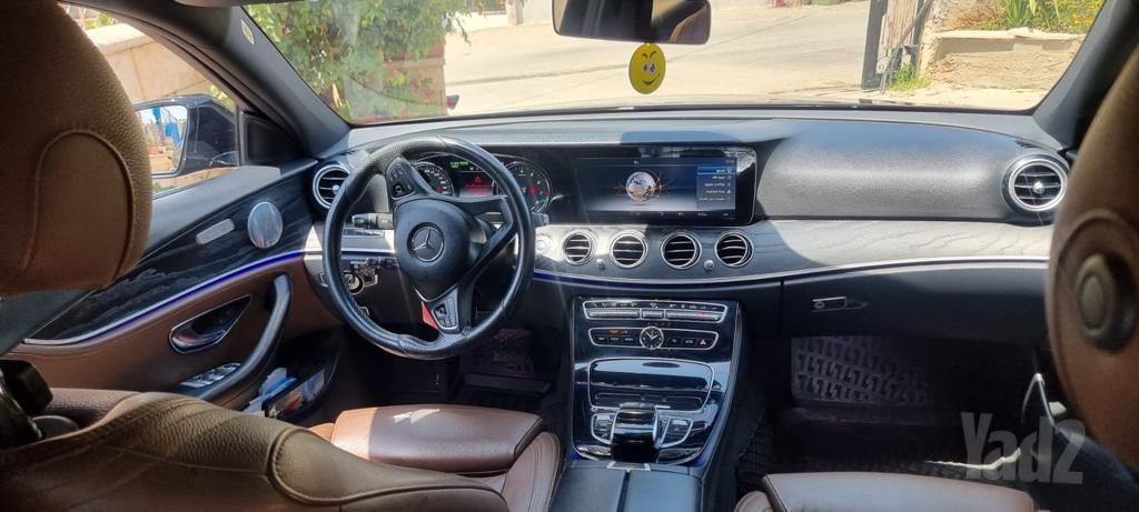 מודעת רכב מרצדס-בנץ E-class