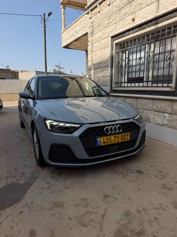 מודעת רכב אאודי A1