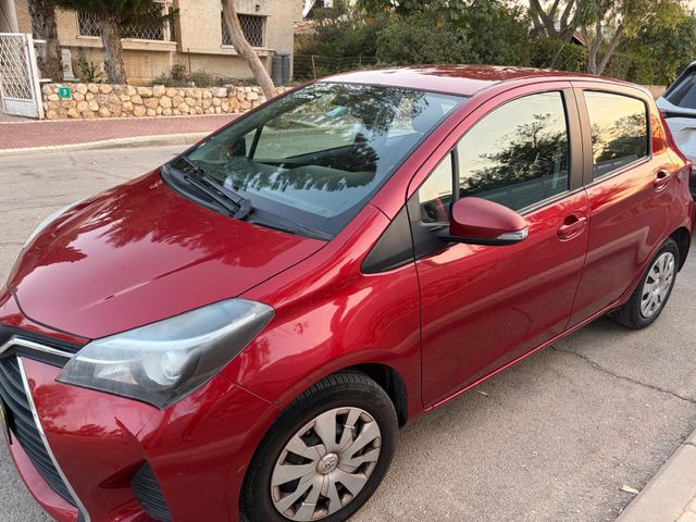 מודעת רכב טויוטה יאריס