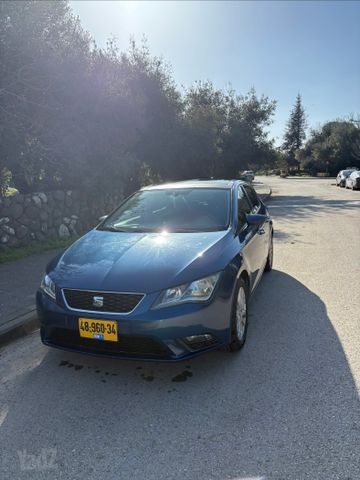 מודעת רכב סיאט לאון