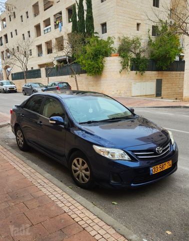 מודעת רכב טויוטה קורולה