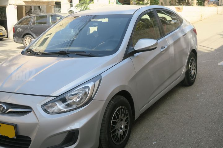 מודעת רכב יונדאי אקסנט i25