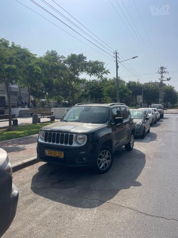 מודעת רכב ג'יפ רנגייד