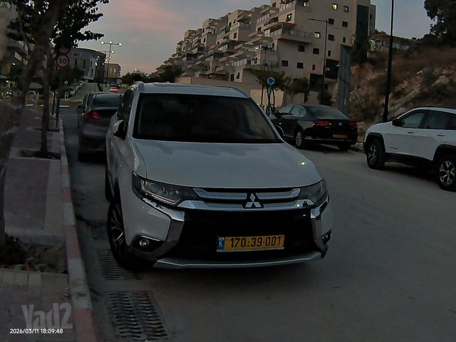 מודעת רכב מיצובישי אאוטלנדר