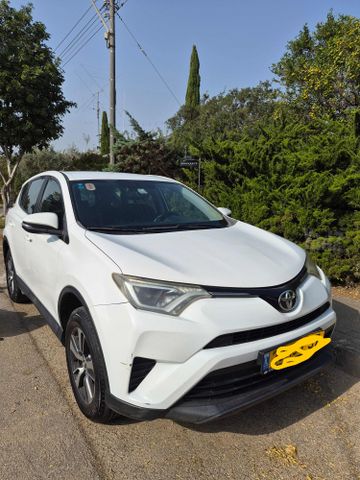 מודעת רכב טויוטה RAV4