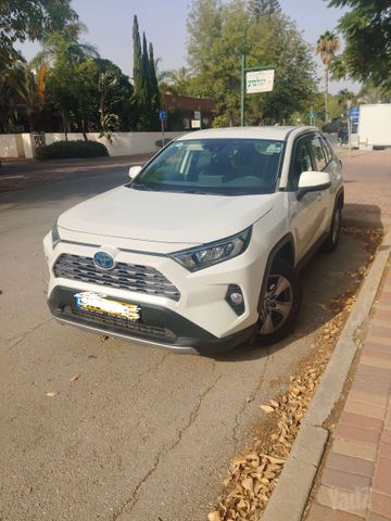 מודעת רכב טויוטה RAV4