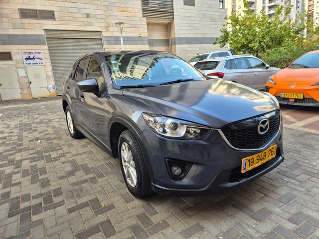 מודעת רכב מאזדה CX-5