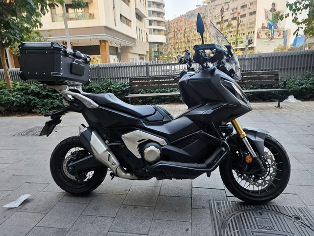 מודעת רכב הונדה X-ADV750