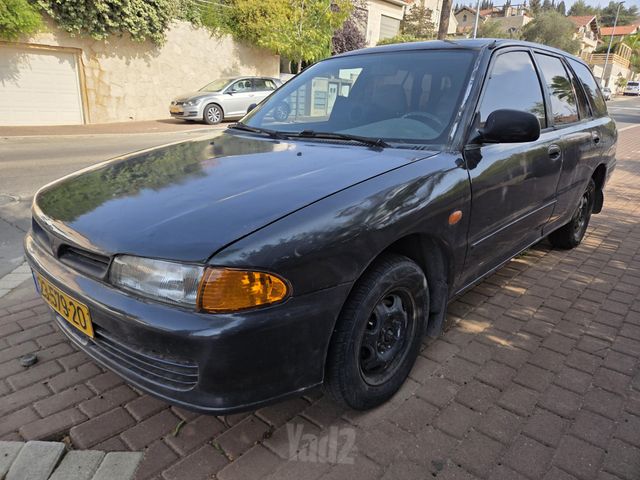 מודעת רכב מיצובישי
