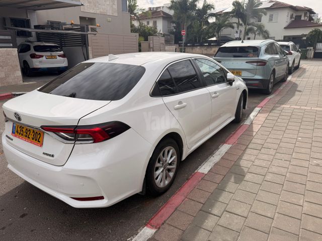 מודעת רכב טויוטה קורולה