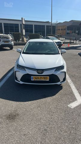 מודעת רכב טויוטה קורולה