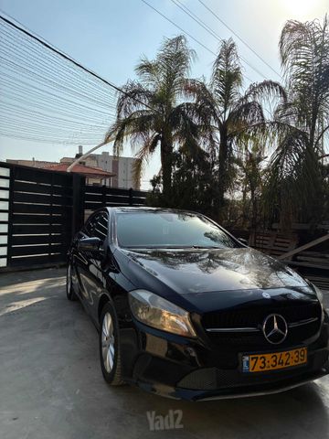 מודעת רכב מרצדס-בנץ A-class