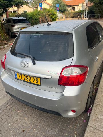 מודעת רכב טויוטה אוריס