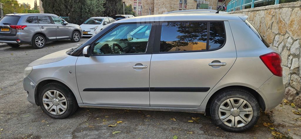 מודעת רכב סקודה פאביה