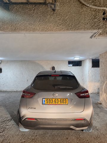 מודעת רכב ניסאן ג'וק