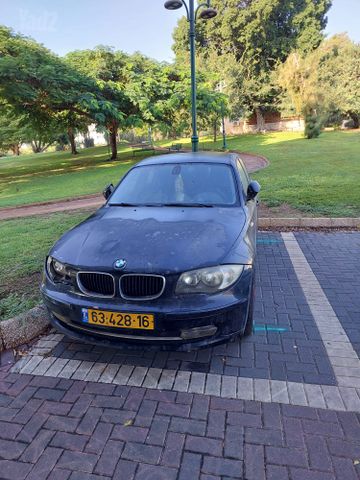 מודעת רכב ב מ וו סדרה 1