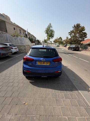 מודעת רכב יונדאי i20