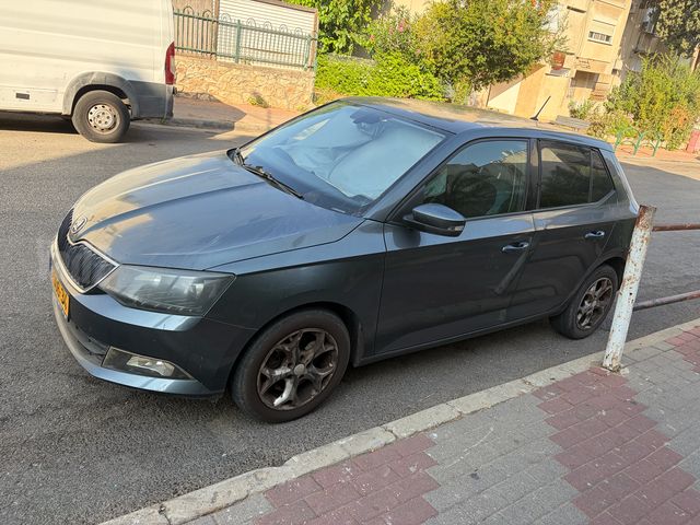 מודעת רכב סקודה פאביה