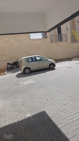 מודעת רכב דייהטסו סיריון