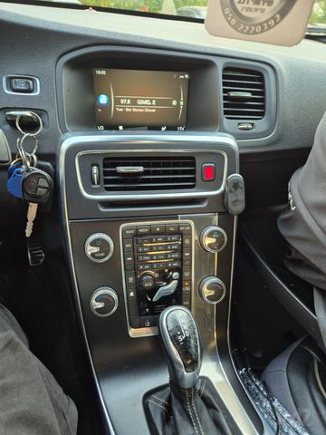 מודעת רכב וולוו S60