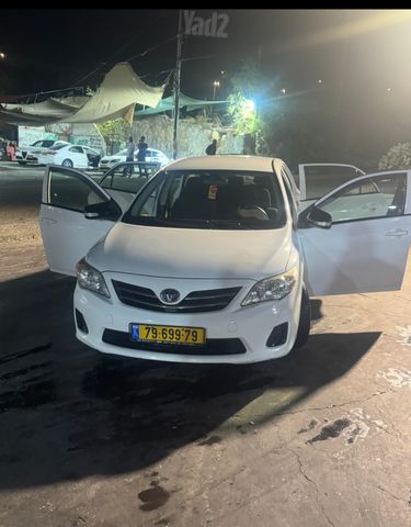 מודעת רכב טויוטה קורולה