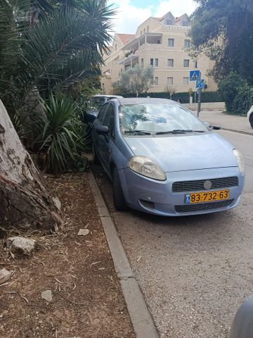 מודעת רכב פיאט פונטו