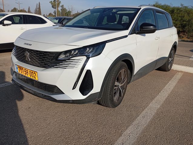 מודעת רכב פיג'ו 5008