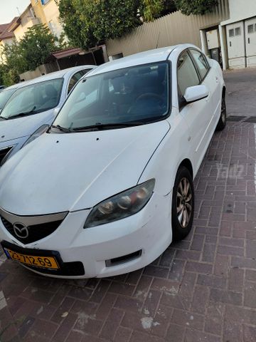 מודעת רכב מאזדה 3