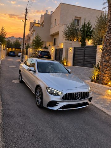 מודעת רכב מרצדס-בנץ E-class