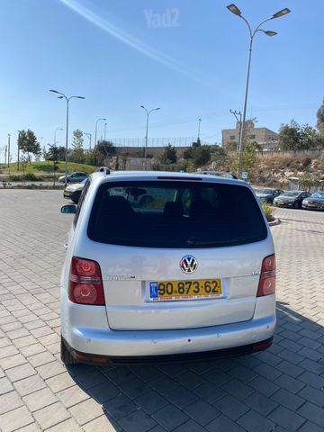 מודעת רכב פולקסווגן טוראן