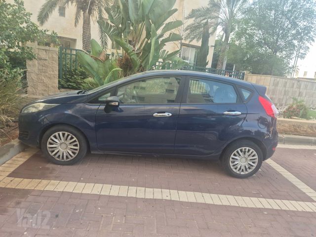 מודעת רכב פורד פיאסטה