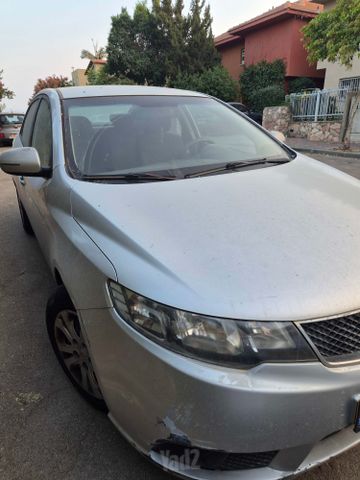 מודעת רכב קיה פורטה