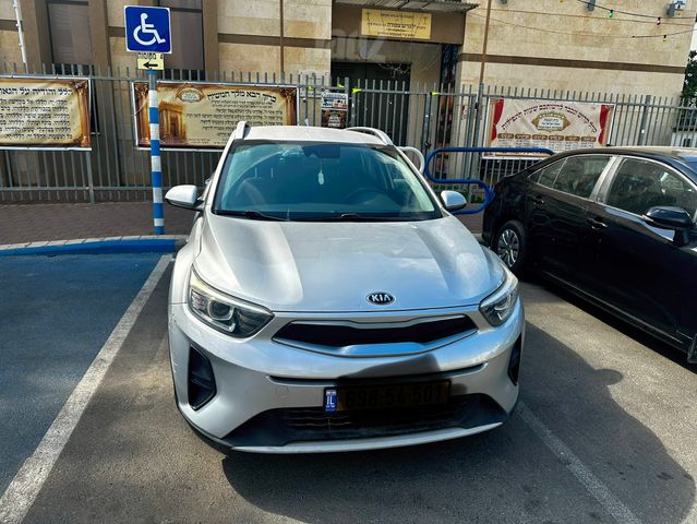 מודעת רכב קיה סטוניק