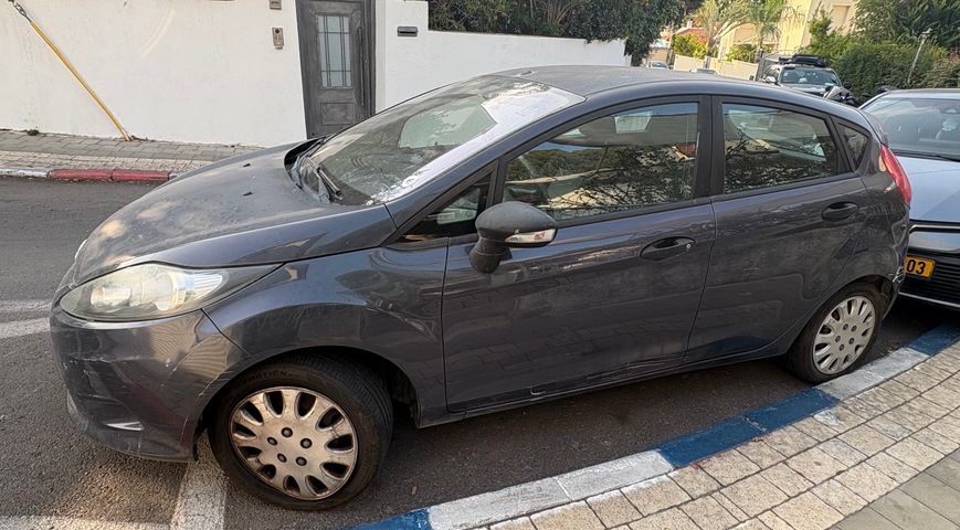מודעת רכב פורד פיאסטה