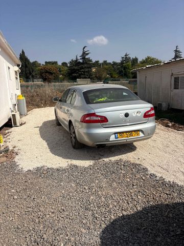 מודעת רכב סקודה סופרב