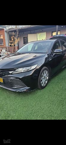 מודעת רכב טויוטה קאמרי