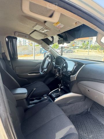 מודעת רכב מיצובישי טרייטון / L200