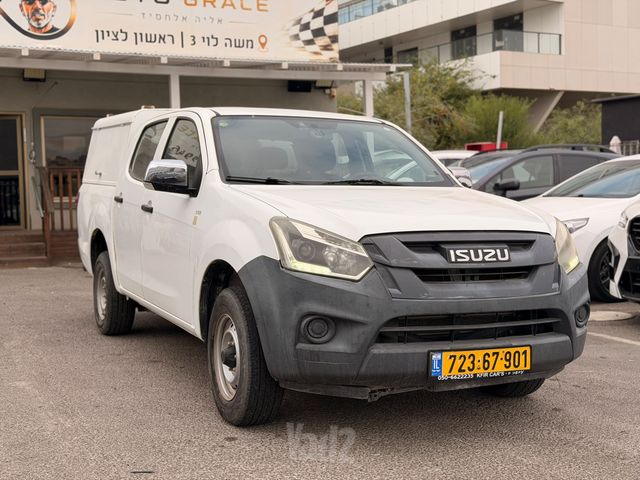מודעת רכב איסוזו די-מקס