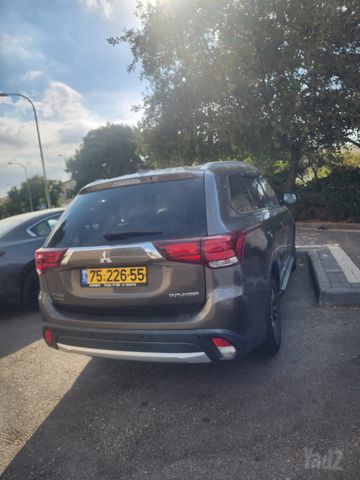 מודעת רכב מיצובישי אאוטלנדר