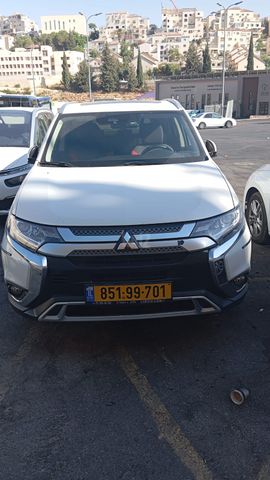מודעת רכב מיצובישי אאוטלנדר