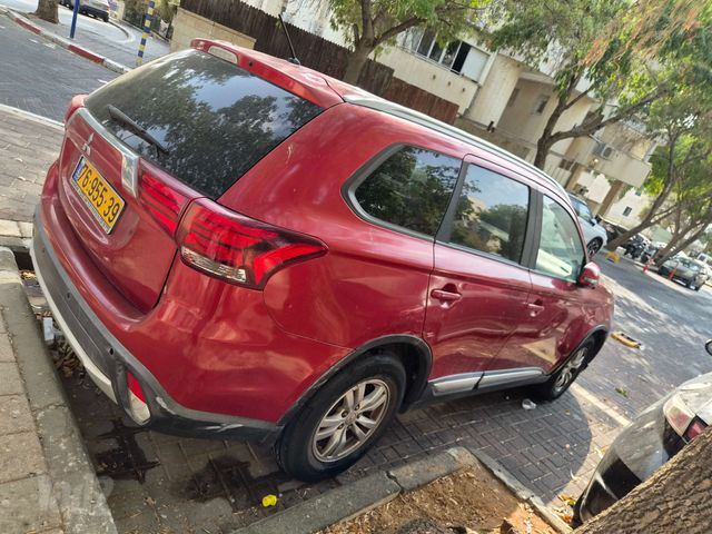 מודעת רכב מיצובישי אאוטלנדר