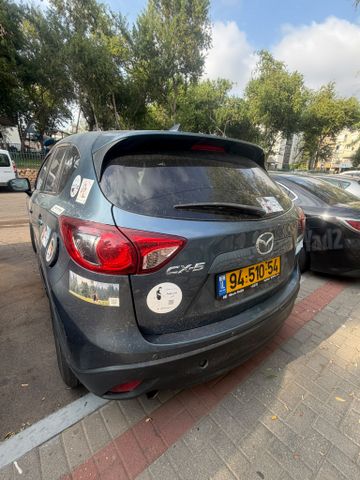 מודעת רכב מאזדה CX-5