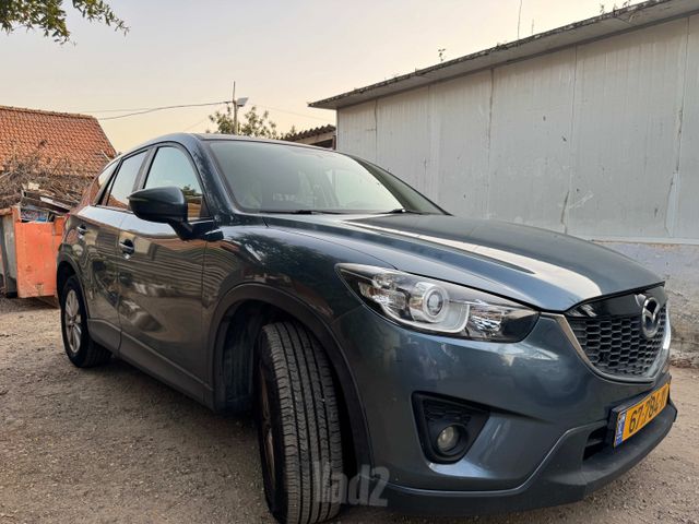 מודעת רכב מאזדה CX-5