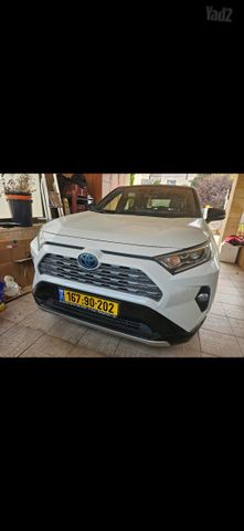 מודעת רכב טויוטה RAV4