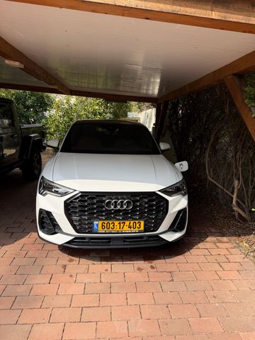 מודעת רכב אאודי Q3