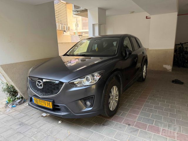 מודעת רכב מאזדה CX-5
