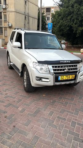 מודעת רכב מיצובישי פג'רו